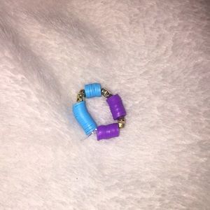Clay bead ring